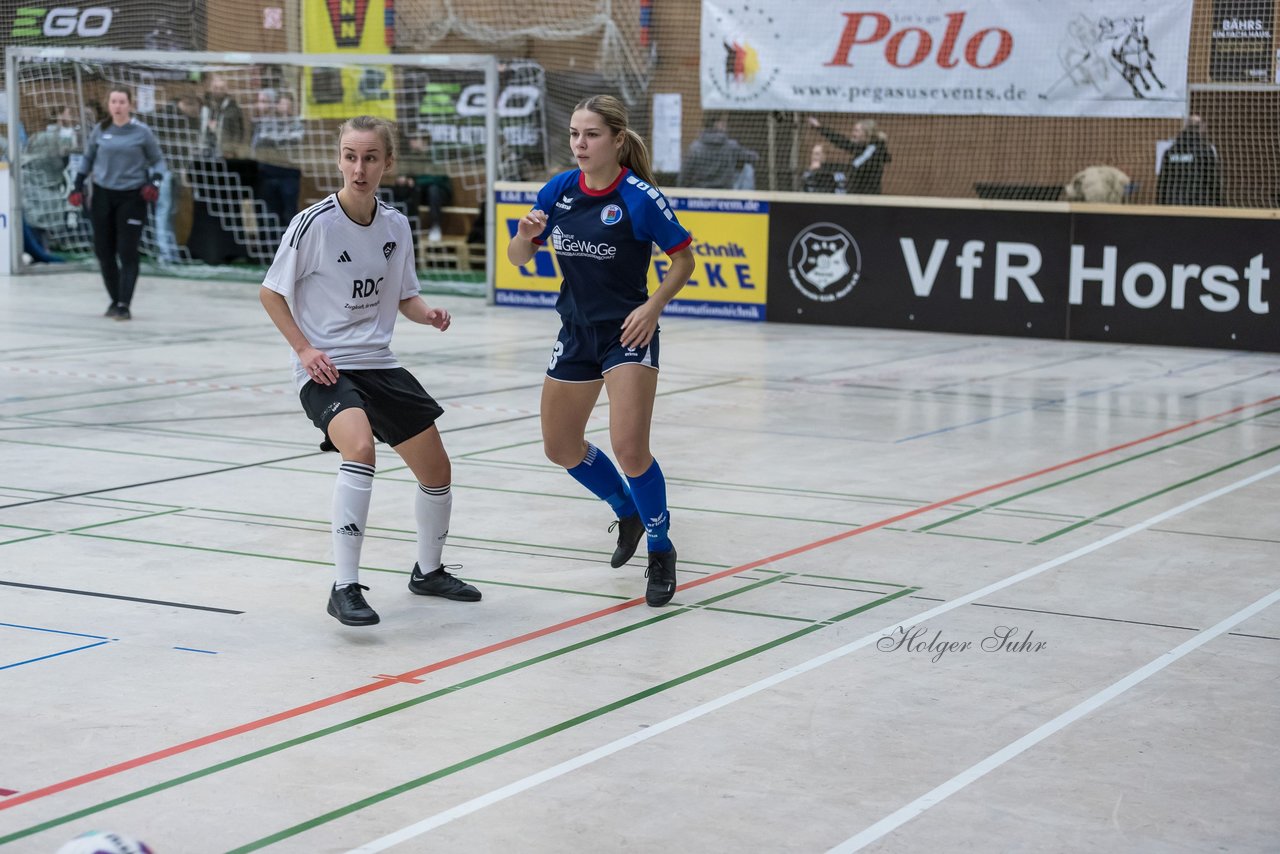 Bild 356 - VR Bank Cup Horst